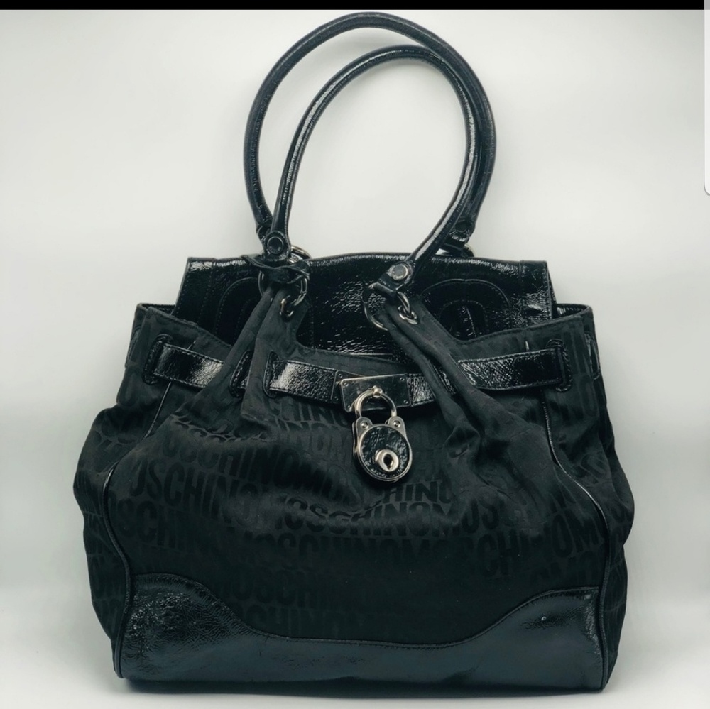Moschino Tote bag. Authentic.